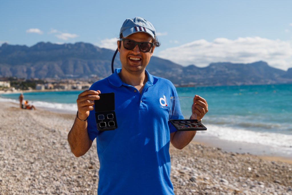 dani_sujeta_filtros_dji_air_2S
